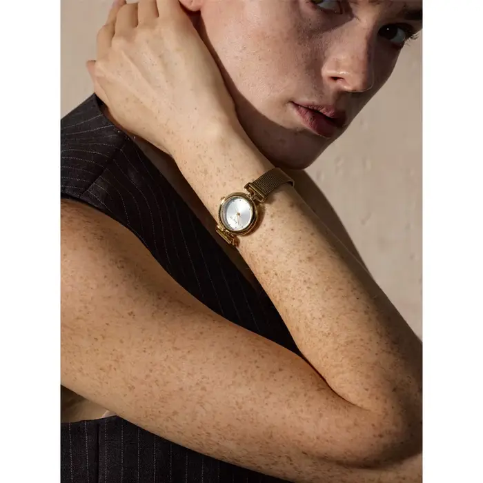 Montre Yhpup en acier inoxydable plaquée or 18 carats pour femmes style mode et casual occasions spéciales et quotidiennes