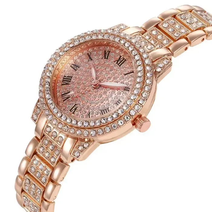 Montre en alliage avec cadran en diamant pour femmes, bracelet en or rose, argent, or, mouvement quartz, élégante et sophistiquée pour toutes les occasions