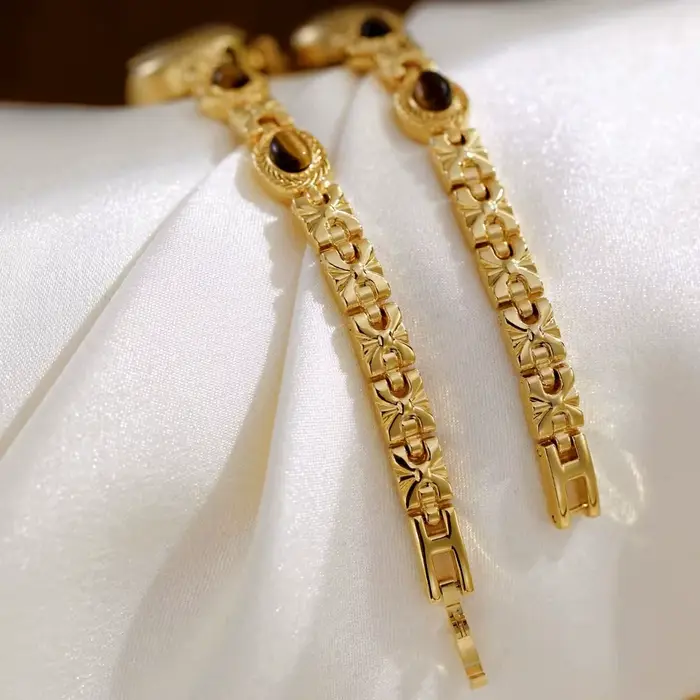 Montre-bracelet élégante pour femme