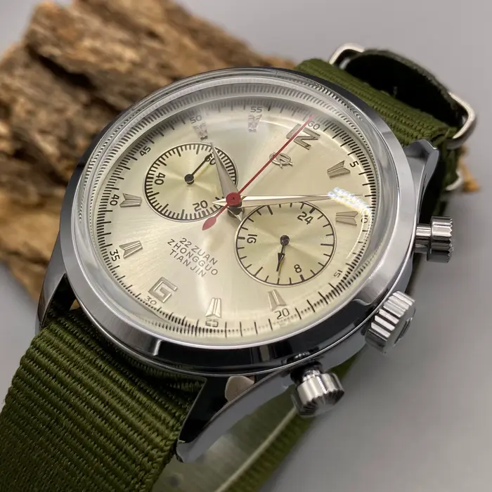 Montre Heimdallr Pilot Watch 42mm acier inoxydable bracelet tissu occasionnels homme aventuriers résistante à l'eau quartz