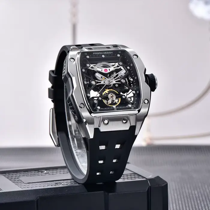 Montre-bracelet mécanique automatique pour homme en acier inoxydable saphir avec bracelet en caoutchouc pour occasions décontractées et élégantes