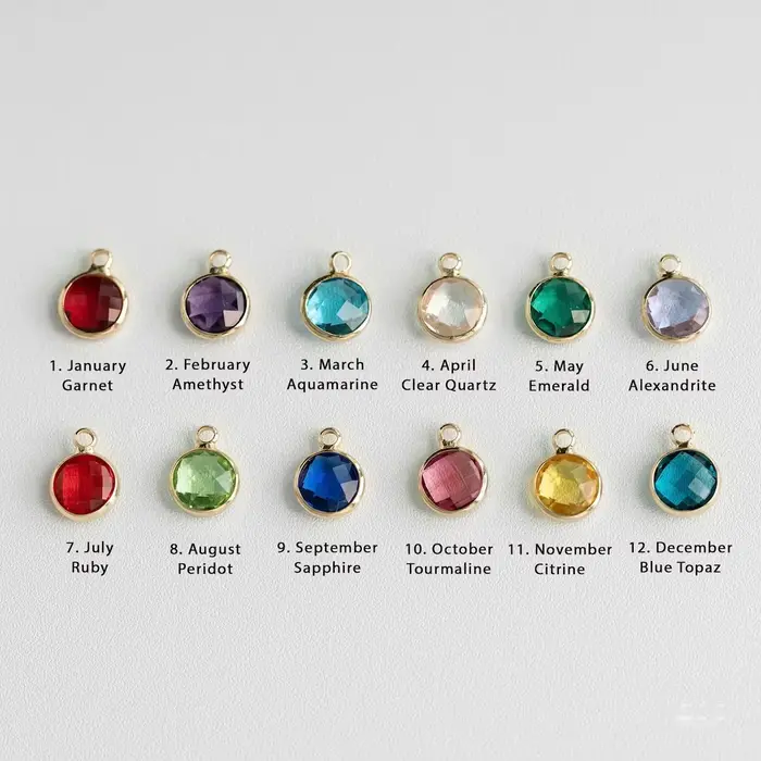 Bracelet personnalisé en pierre de naissance avec breloque cœur pour mère et famille, cadeau d'anniversaire personnalisé pour femmes et occasions spéciales