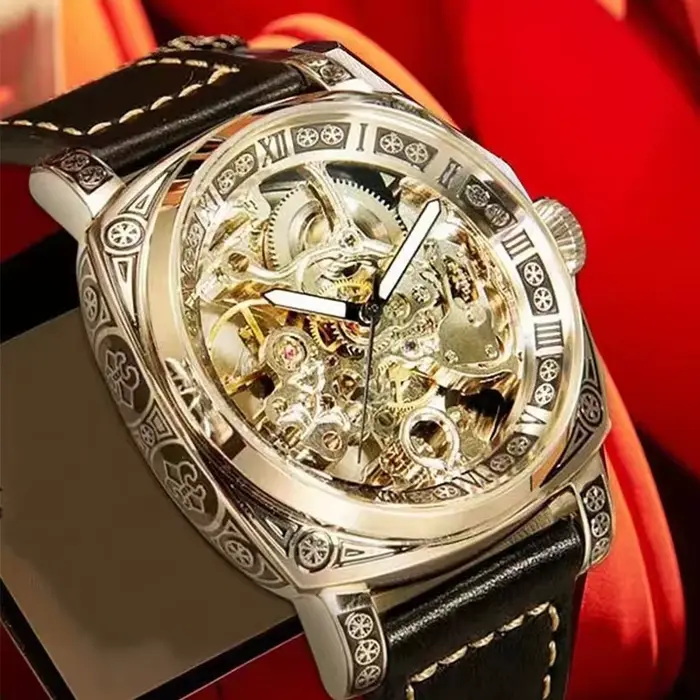 Montre mécanique creuse à tourbillon automatique en alliage de zinc noir pour homme style d'affaires élégante à offrir pour occasions spéciales