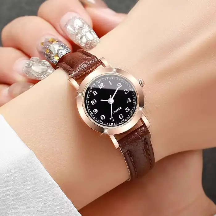 Montres à petit cadran pour femmes