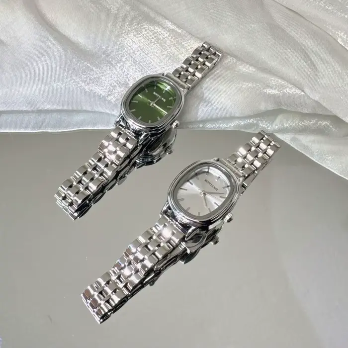 Montre pour femme de marque célèbre