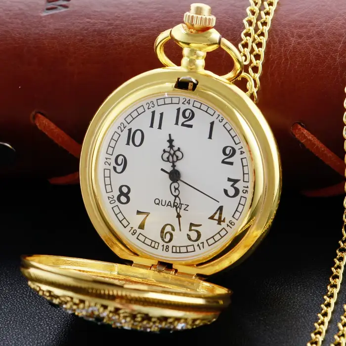 Montre de poche de luxe en or et diamant