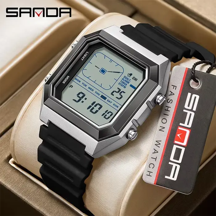 Montre numérique multifonction pour homme avec chronographe et fonction calendrier pour activités sportives et plein air