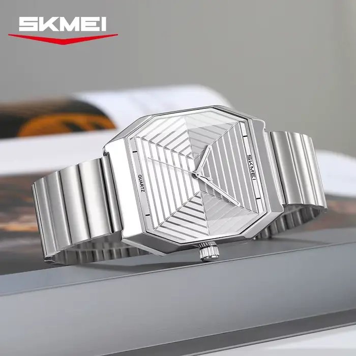 Montre à quartz Skmei 9393 élégante pour hommes avec mouvement à quartz et design unique en acier inoxydable pour occasions spéciales