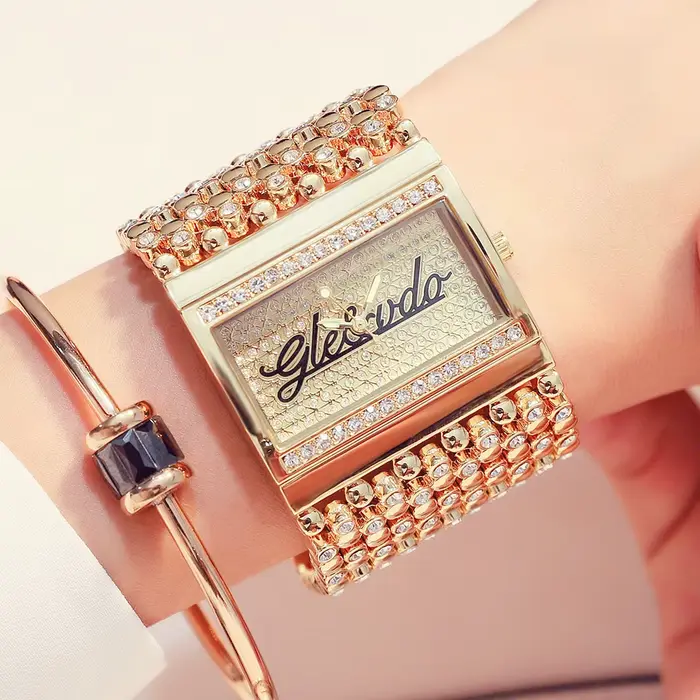 Rectangle doré montres dames pour femmes Montre à Quartz Montre en or Quartz Simple horloge Relogio 