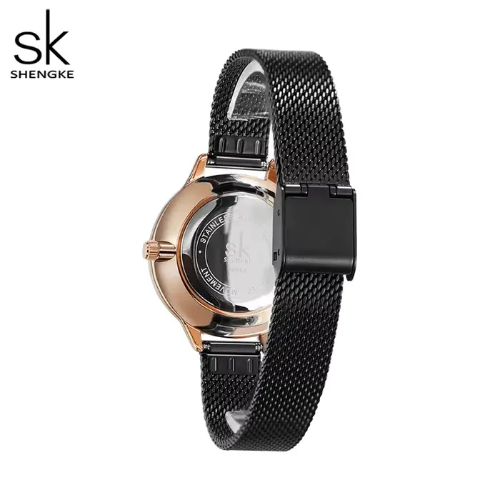 Montre femme quartz élégante résistante à l'eau et aux chocs pour toutes occasions cadeau style fashion et casual