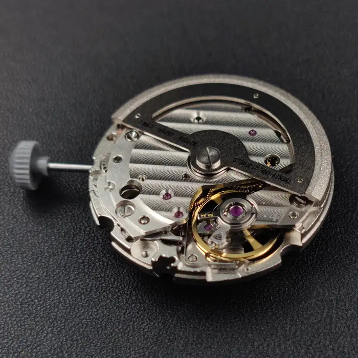 Mouvement automatique Miyota 82S0 authentique du Japon