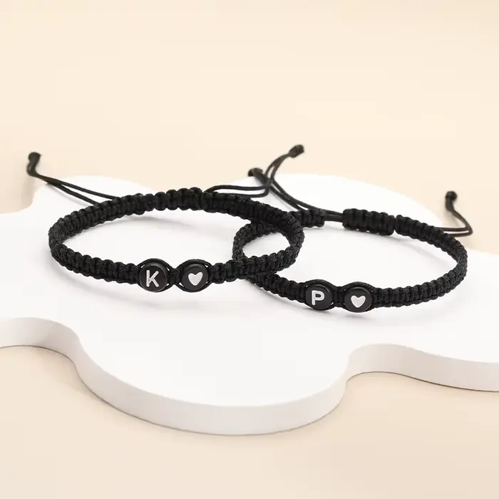 26 lettres initiales coeur Bracelets à la main réglable A-Z nom tressé