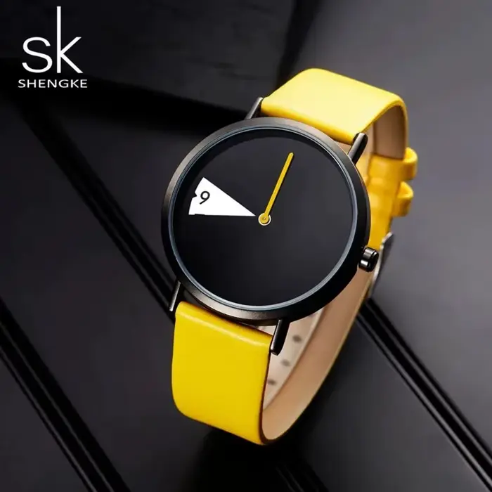 Montre Quartz Femme Shengke Stylish Mode et Casuelle Occasion Spéciale