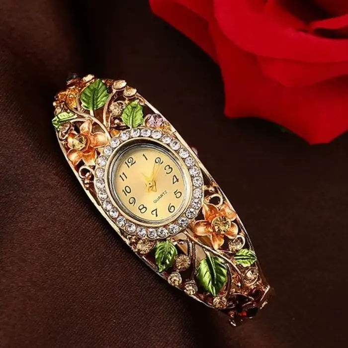 Offres spéciales femmes fleur papillon robe montre cadran rond strass Bracelet montre-Bracelet
