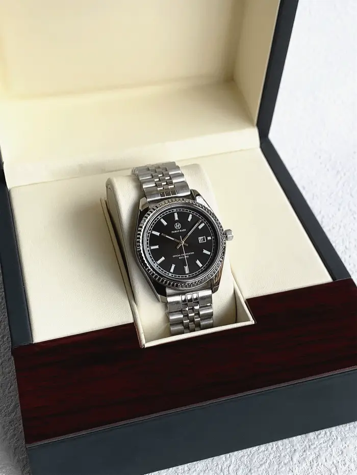 Montre Pablo Raez en acier inoxydable avec mouvement quartz et fermoir à bouton-poussoir pour hommes occcasions spéciales et tous les jours