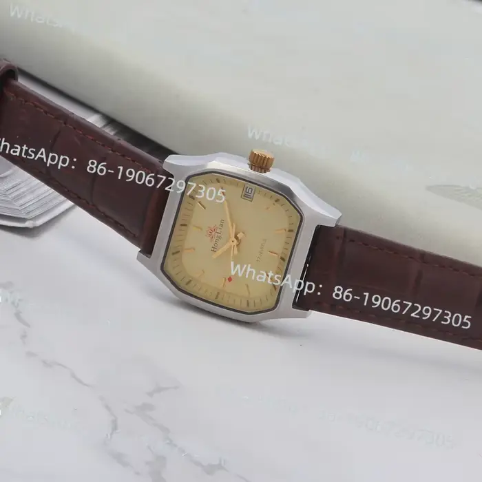 Vieux Lotus rouge, marque papillon carré rétro Simple montre mécanique manuelle pour hommes inventaire