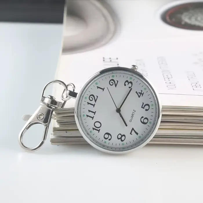 Nouvelle petite montre de poche à Quartz mignonne avec porte-clés hommes femmes