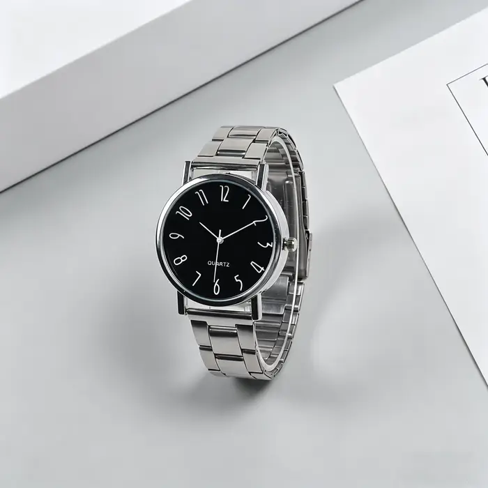 Montre à quartz analogique minimaliste unisexe