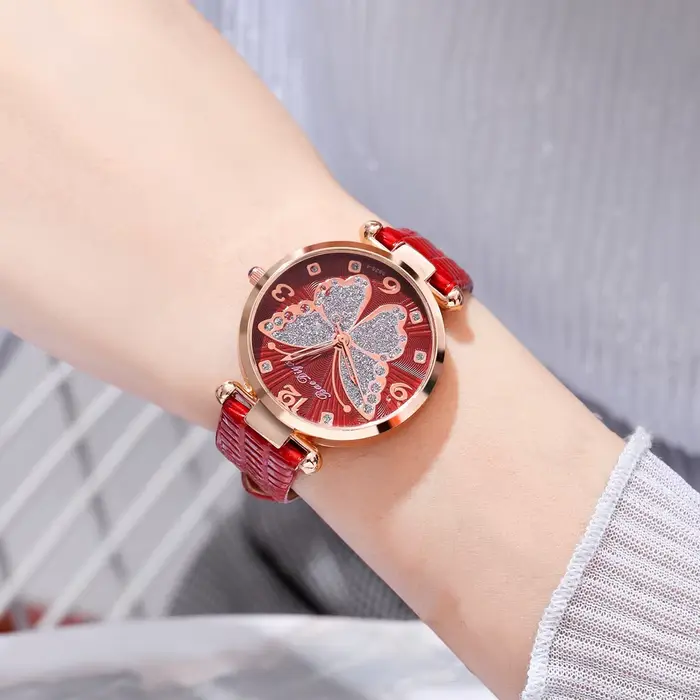 Montre à quartz analogique avec bracelet en cuir pour femme