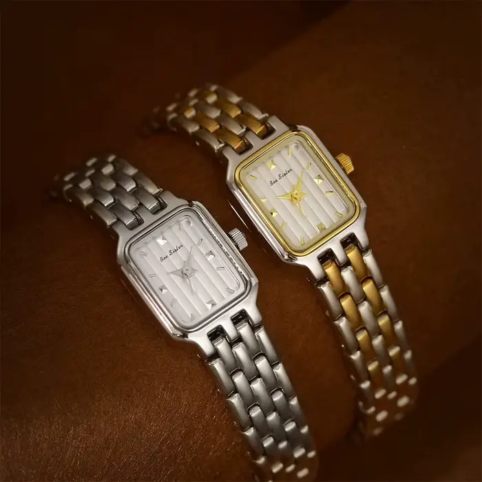 Montre Femmes Vintage Luxe Élégant Bracelet Quartz Cadeau Occasions Spéciales Design Casual Fashion Résistante à L'eau Pour Toutes Les Tenues