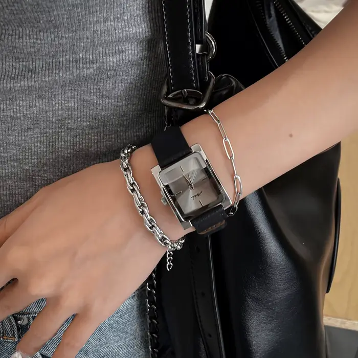 Montre à Quartz en cuir pour femmes