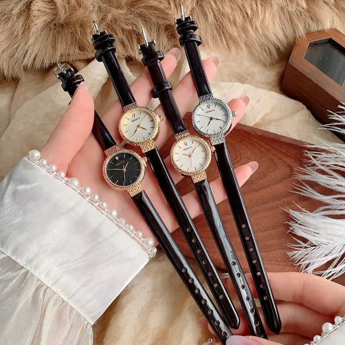 Montre KCALOE Femmes Bracelet Cuir Fin Cadran Rond Simple Quartz Occasions Spéciales
