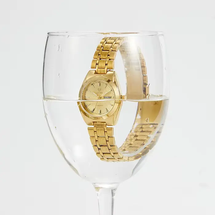 Nouvelle montre pour femme Quartz haut marque de mode en acier inoxydable or heure Date étanche montre-bracelet dames horloge Relogio Feminino