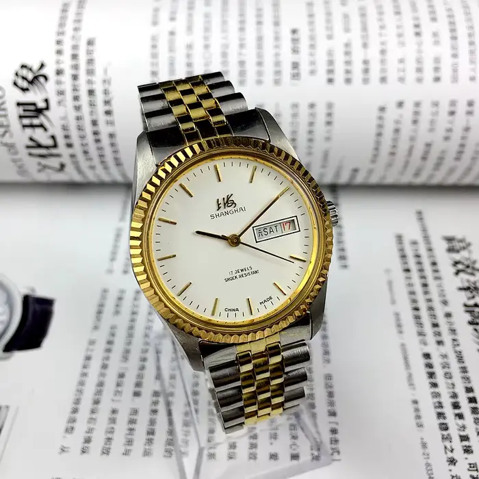 Montre DRNATA mécanique manuelle avec cadran noir et bracelet en cuir pour homme occassions spéciales et quotidienne