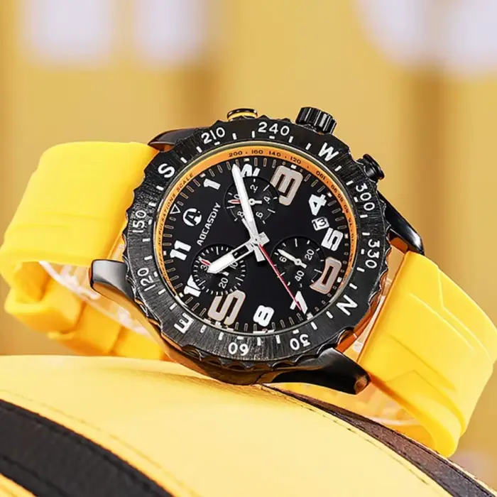 Montre de sport décontractée pour hommes