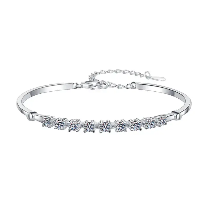 Bracelet plaqué or blanc S925 avec Moissonite couleur D 9*0,1 ct élégant pour femmes occasions spéciales soirée cadeau