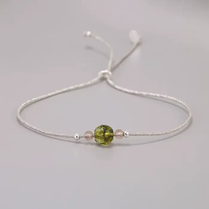 Bracelet en pierre de naissance fait à la main pour filles et femmes