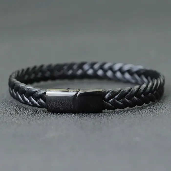 Bracelet en acier inoxydable pour hommes