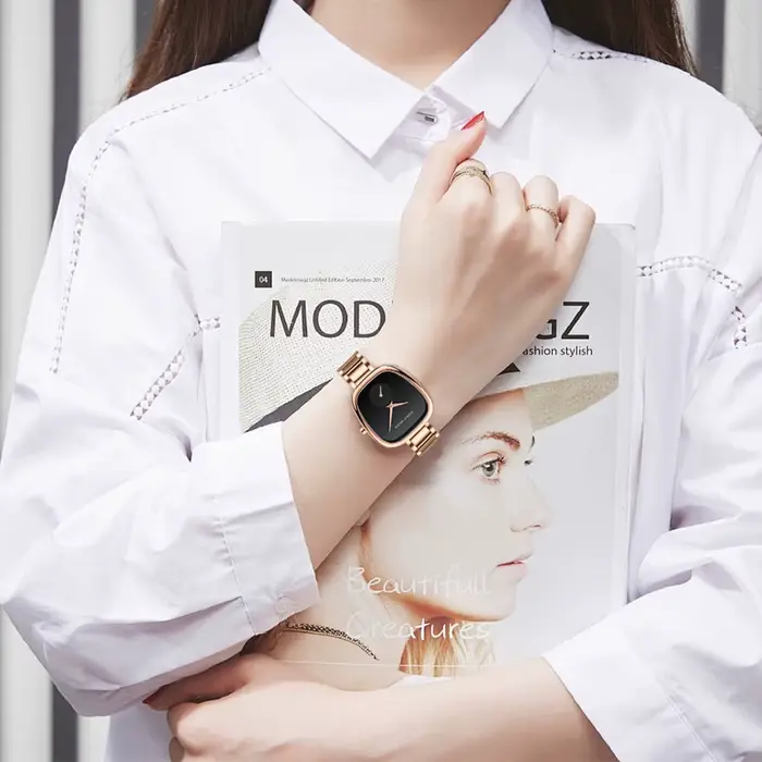 Montre-bracelet à Quartz pour femmes, or rose, baril de vin, style minimaliste, ovale, résistante à l'eau, pour occasions spéciales