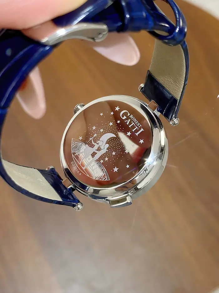 Montre pour femme BONEST GATTI : Design pont d'amoureux étoilé allemand avec cadran lumineux