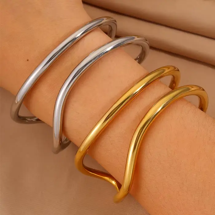Bracelet en acier inoxydable - bague simple et élégante