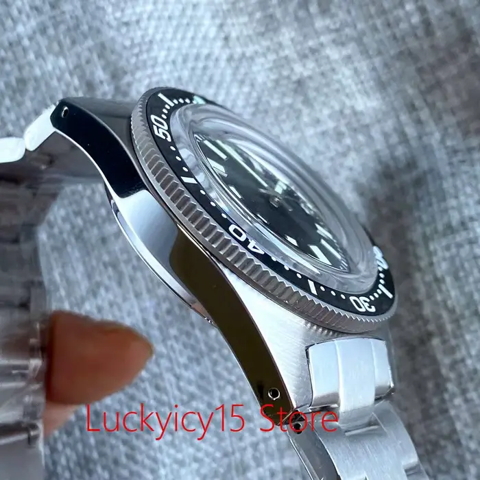 Montres mécaniques Tandorio 62mas pour homme avec mouvement Miyota 8215 résistante à l'eau pour activités quotidiennes et aventures spéciales