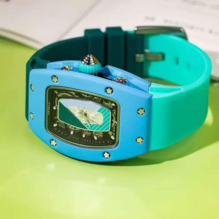 Montre de luxe en diamant pour femmes