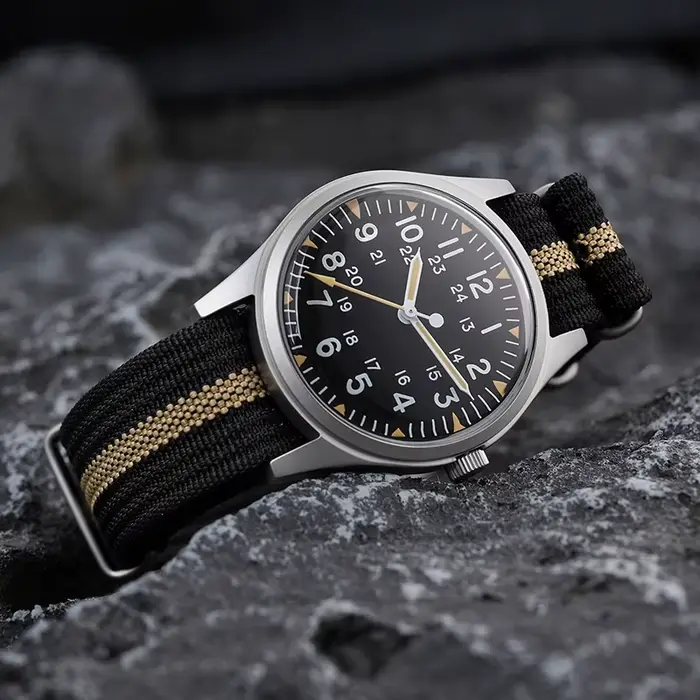 Montre Militado ML07 Quartz VH31 Style Vendange Étanche 10 Bars Occasions Spéciales Hommes