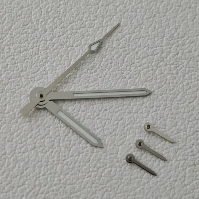 Aiguilles de montre compatibles avec le mouvement à quartz VK63 VK63A, vertes et lumineuses