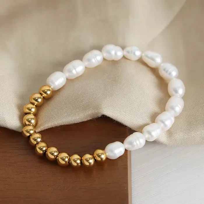 Bracelets en perles d'eau douce pour femmes