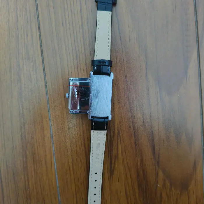Montre numérique carrée à Quartz en cuir