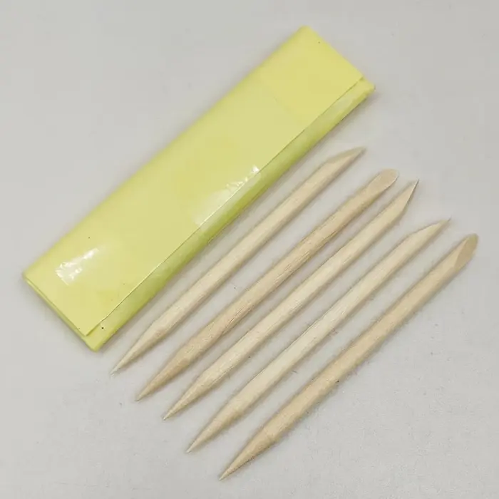 Pâte de nettoyage pour mouvements de montre