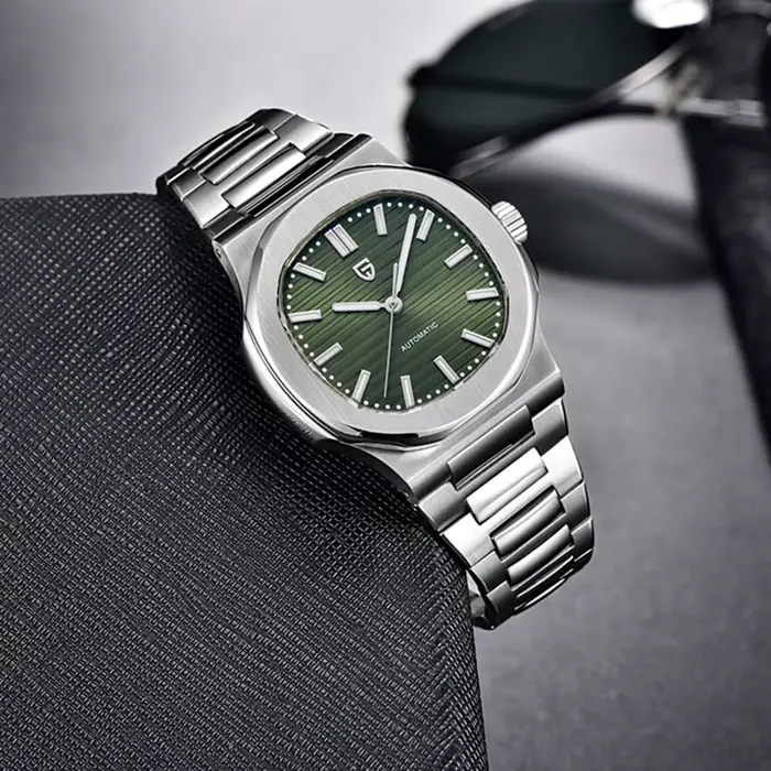 Montre à gousset — Nouvelle