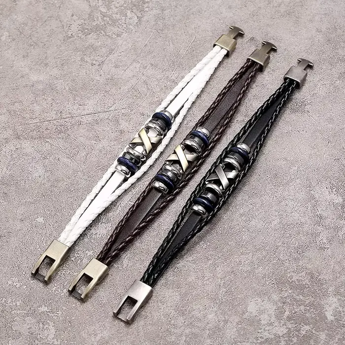 Bracelet en cuir tendance avec perles