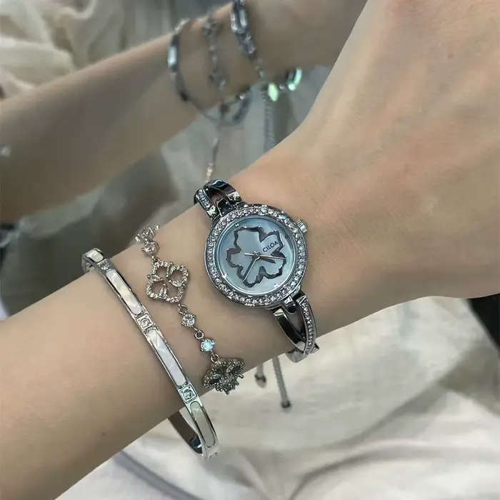Montre-bracelet à quartz CILOA pour femme
