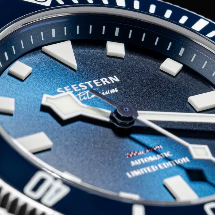Montre de Plongée SEESTERN en Titane Automatique Édition Limitée pour Hommes Occasions Spéciales Plongeurs Aventuriers
