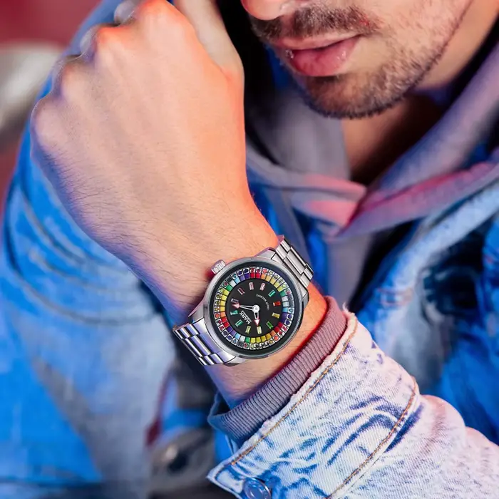 Montre à Quartz MARK FAIRWHALE Cadran Rotatif à Volant Diamants Colorés Acier Inoxydable Étanche Occasions Spéciales Hommes