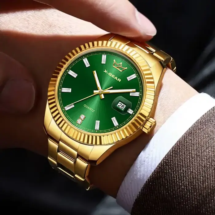 Montre-bracelet homme X-GEAR acier inoxydable or et vert style business casual avec calendrier mouvement quartz résistance à l'eau 5 bars pour femmes occasions spéciales