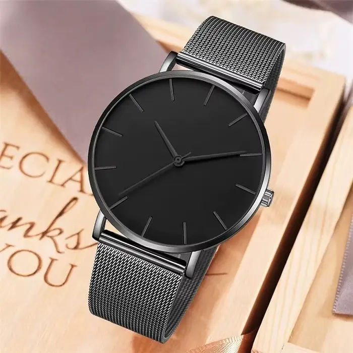 Montre à quartz ultra fine en acier inoxydable pour hommes