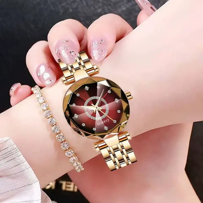 Montre élégante Ocean Star en acier inoxydable